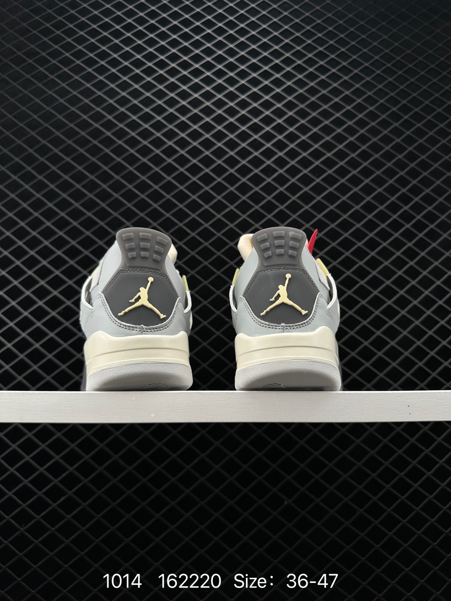 Air Jordan 4 Retro OG”Fire Red“